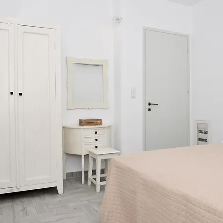 Erato Naxian Album With Private Pool In Naxos Villa *
